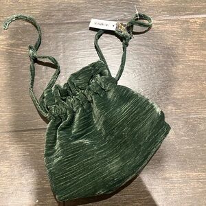 Sisley Paris Holiday Paisley Green Velvet Cosmetic Bag